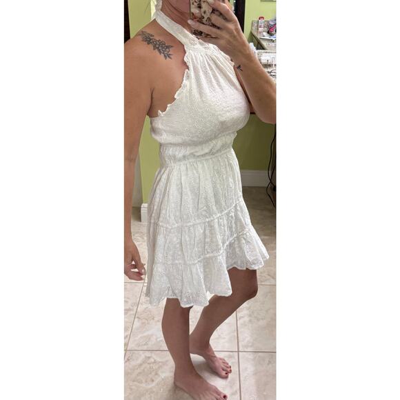 Lost + Wander medium eyelet halter white dress open back NWT lined 100% cotton - Picture 1 of 5